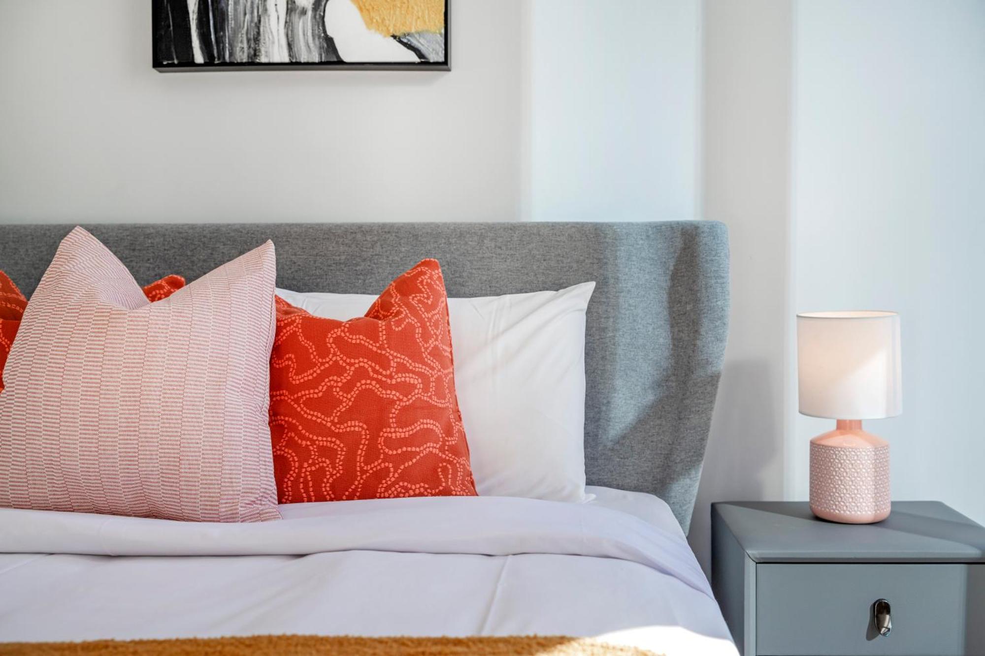 Deluxe 3b2b With Waterfront And Convenient Facilities * Sydney